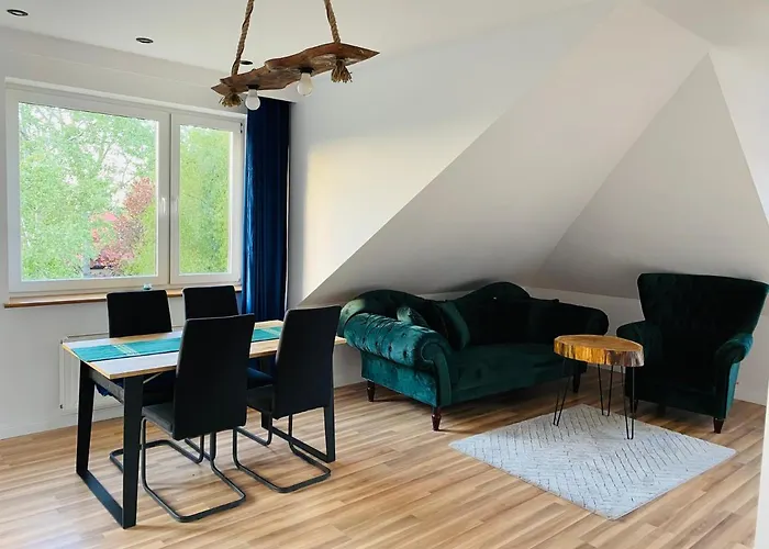 Apartament Hallera